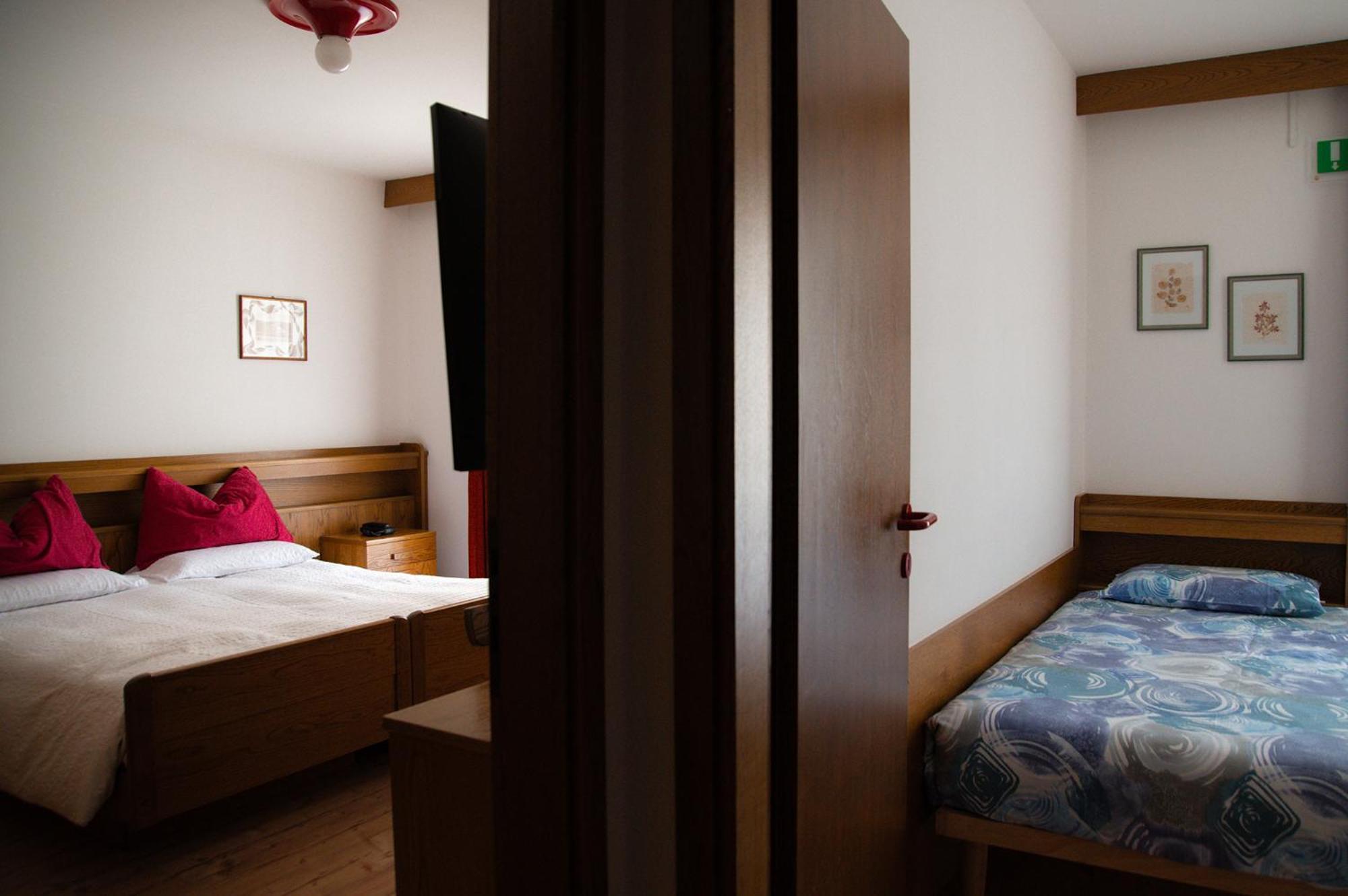 Hotel La Baita Madonna di Campiglio Luaran gambar
